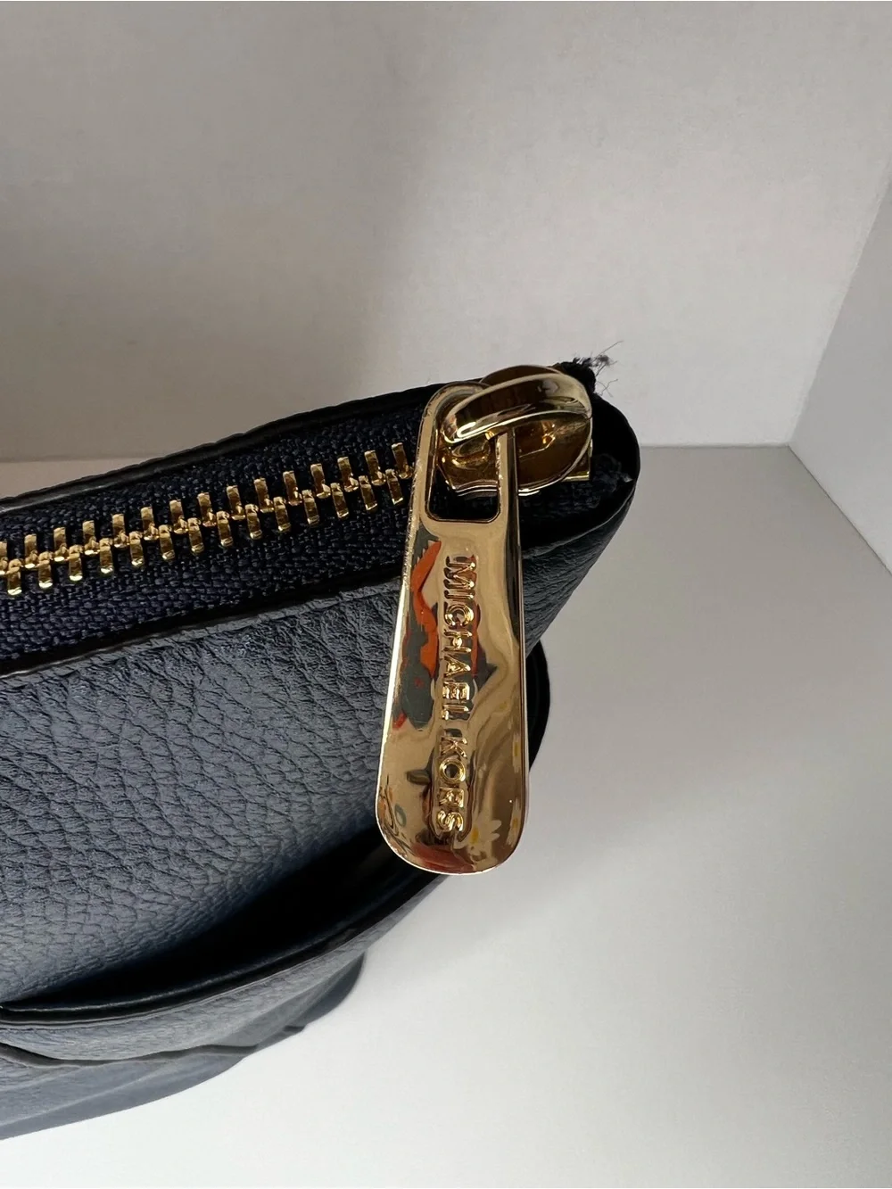 Michael Kors Navy Pebbled Leather Tote with Gold Hardware - Picture 3 of 9